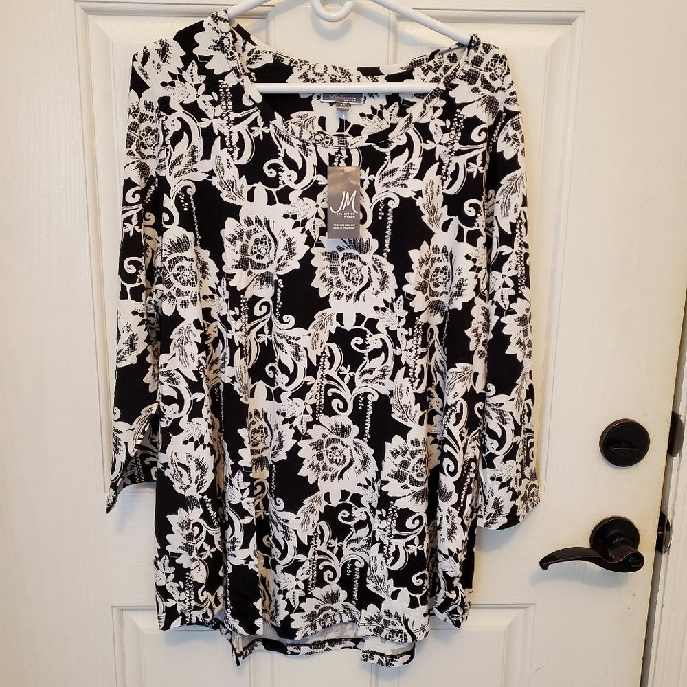 JM Collection Woman Tees WH Lacey Locks SZ 3X